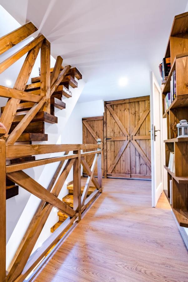 Dom Pracy Tworczej Kosowka Villa Кошелско Екстериор снимка